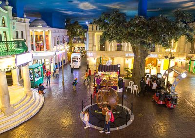 Entertaining Artificial Plant Design For Theme Parks | Kidzania – Dubai Mall