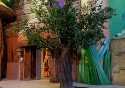 IMG-Marvel-Theme-Park-Artificial-Plants-Olive tree