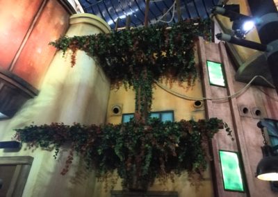 IMG-Marvel-Theme-Park-Artificial-Plants-Hanging-plants-Arrangement-Dubai