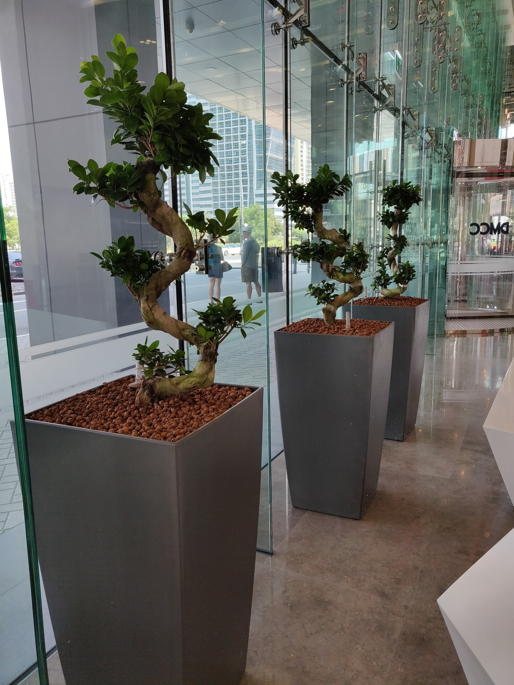interior-designer-32 hydroculture plant pots JLT One Dubai UAE