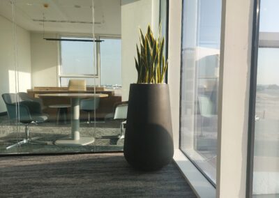 Smart Customized Plant Pots & Artificial Plants | EREC 43