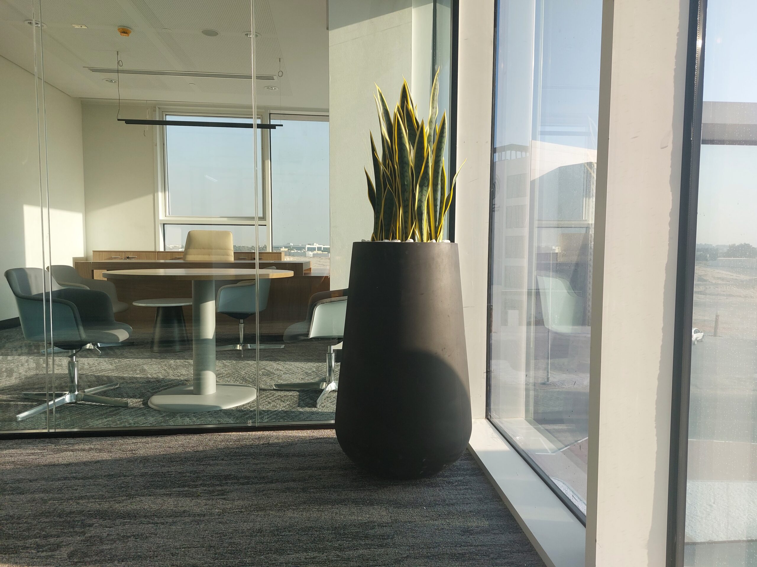 interior-designer-32 Artificial Plants in Smart Customized GRC Plant Pots I EREC 43