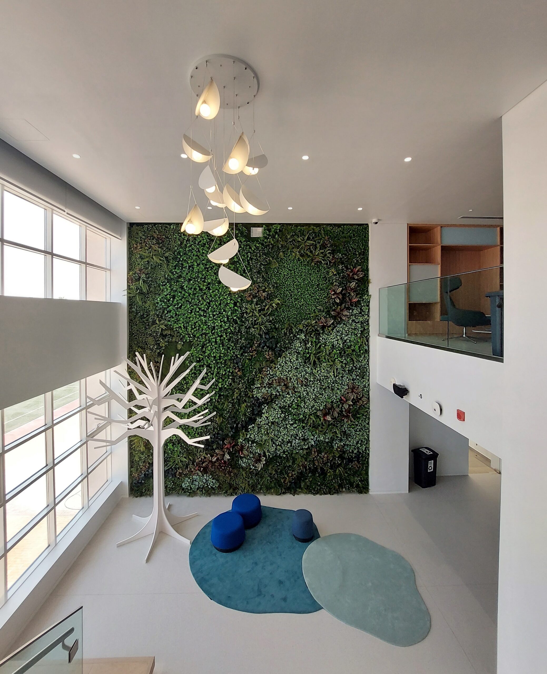 interior-designer-32 Artificial green wall