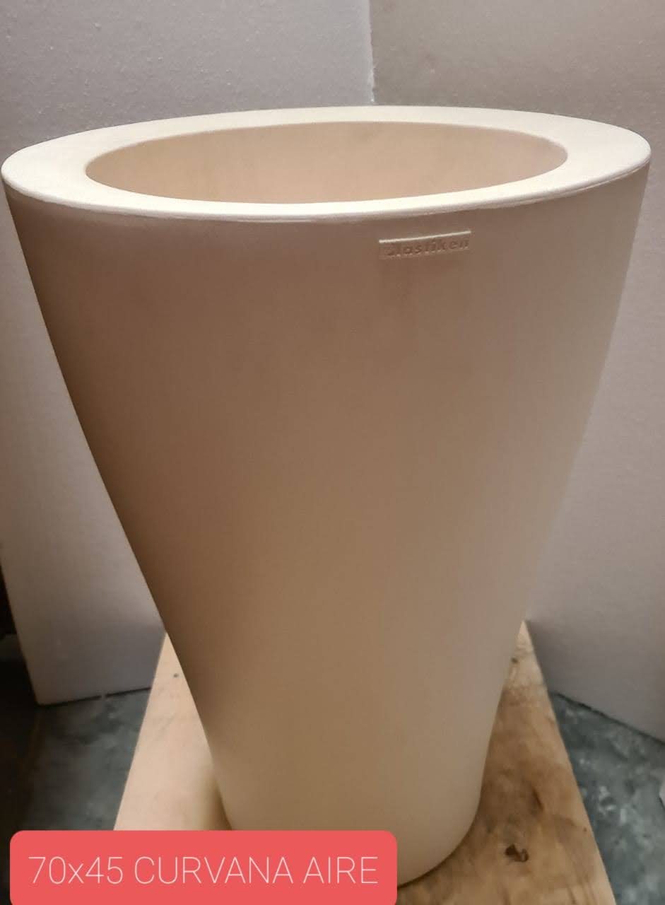 Vondom plant pot