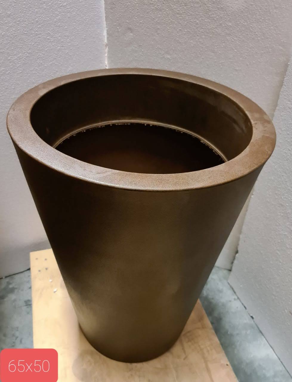 Serralung Vondom plant pot